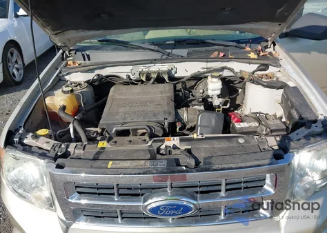 2012 Ford Escape Xlt from USA, damaged, VIN 1FMCU9DG1CKA56417